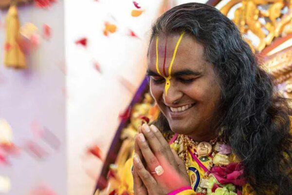 Bhakti Marga-gründer Swami Vishwananda Über Das Lebendige Wort Des Gurus